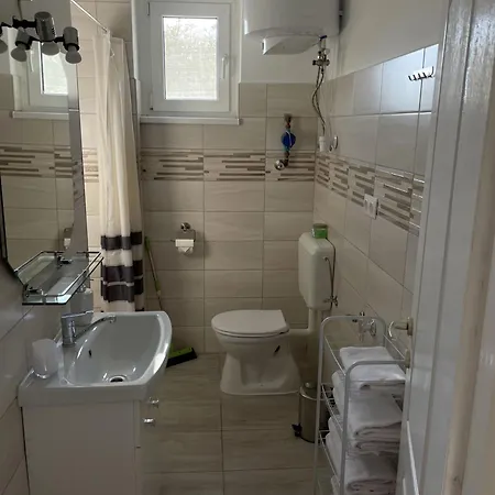 Feszek Apartmanhaz Tapolca Zewnętrze zdjęcie