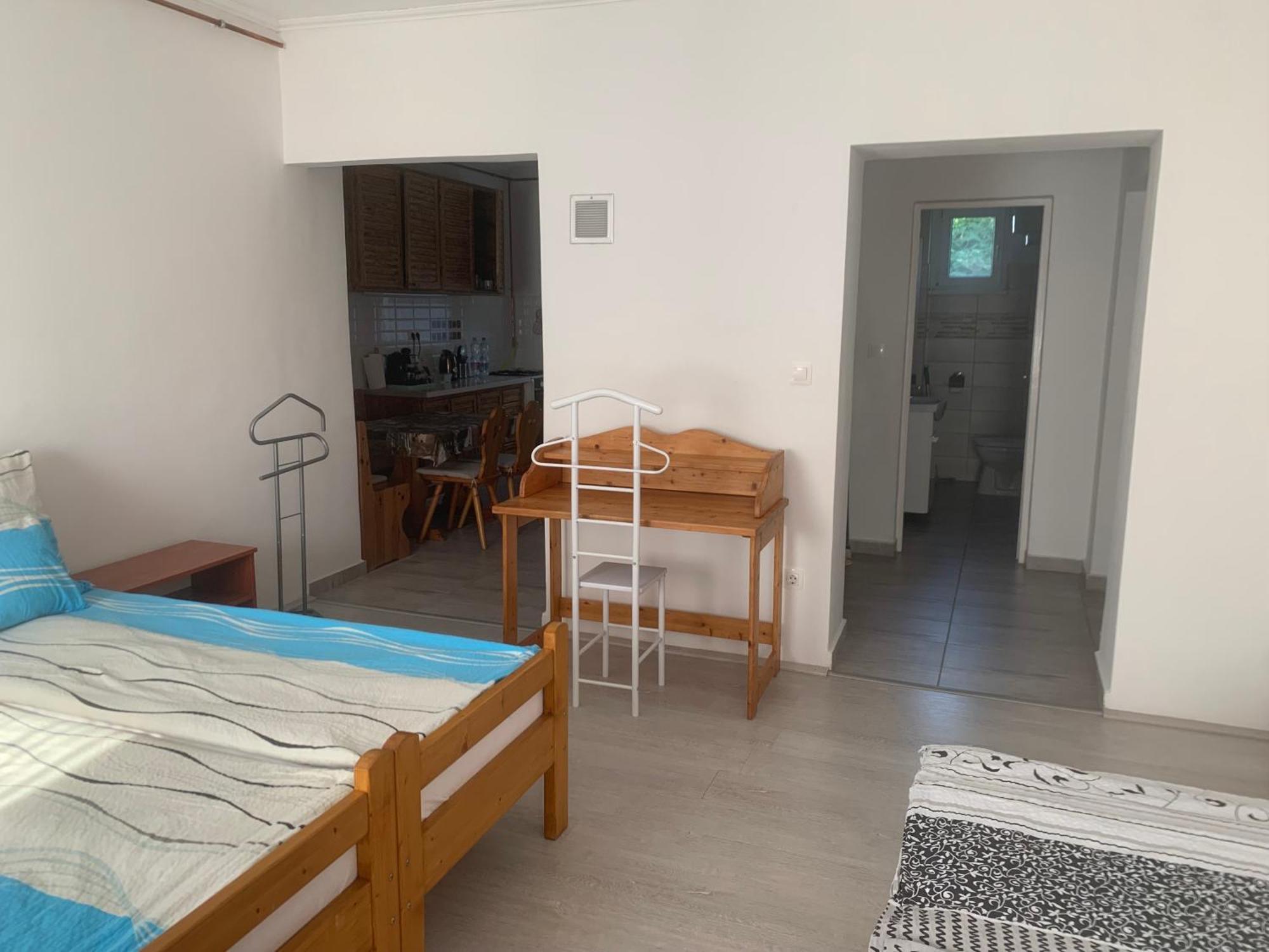 Feszek Apartmanhaz דירה טפולצה